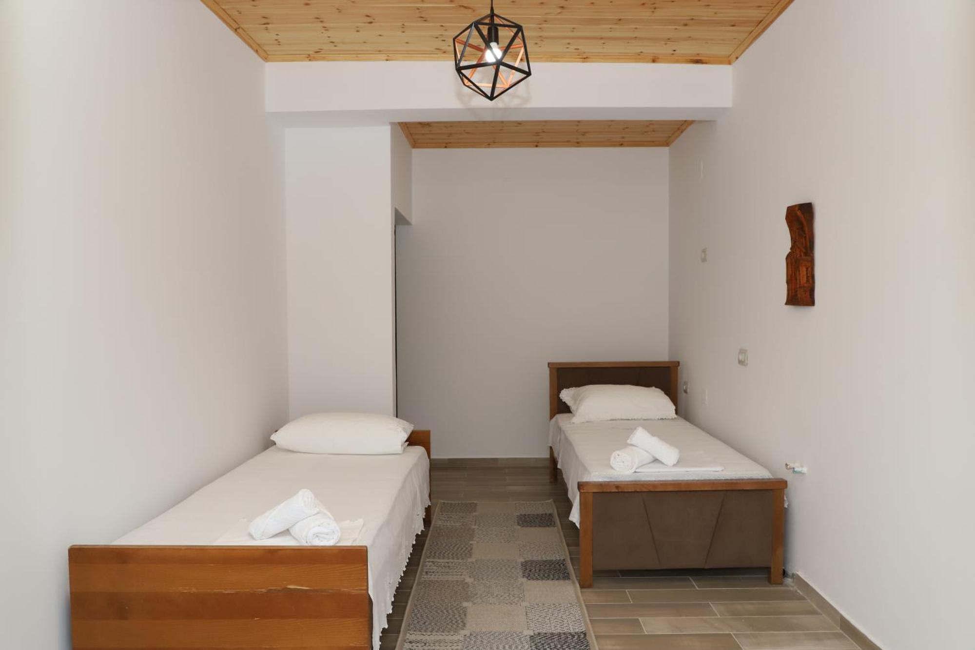 Georgemishel Guest House Berat Dış mekan fotoğraf