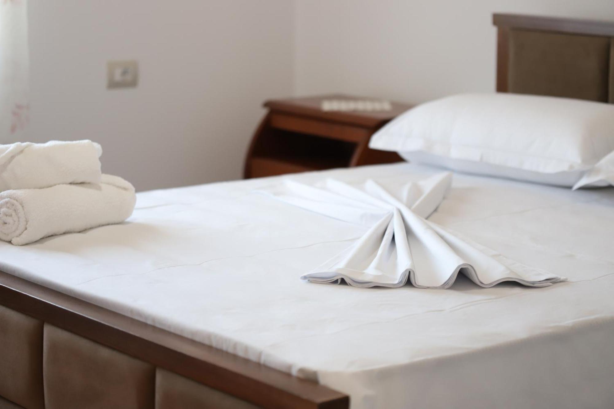 Georgemishel Guest House Berat Dış mekan fotoğraf