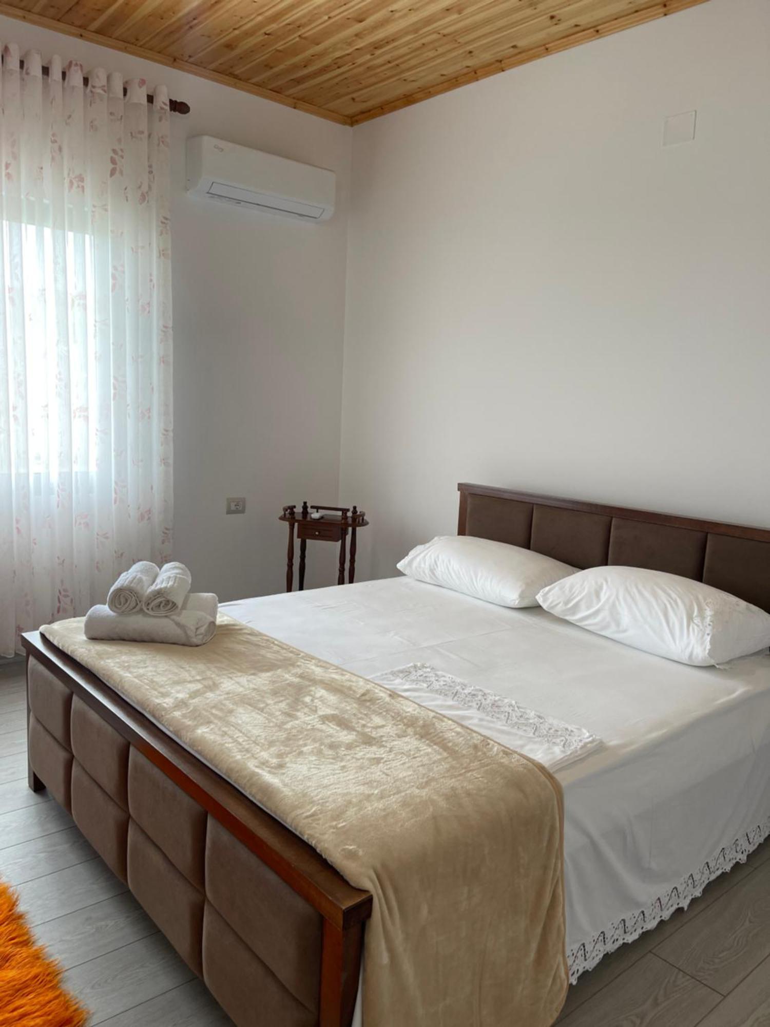 Georgemishel Guest House Berat Dış mekan fotoğraf