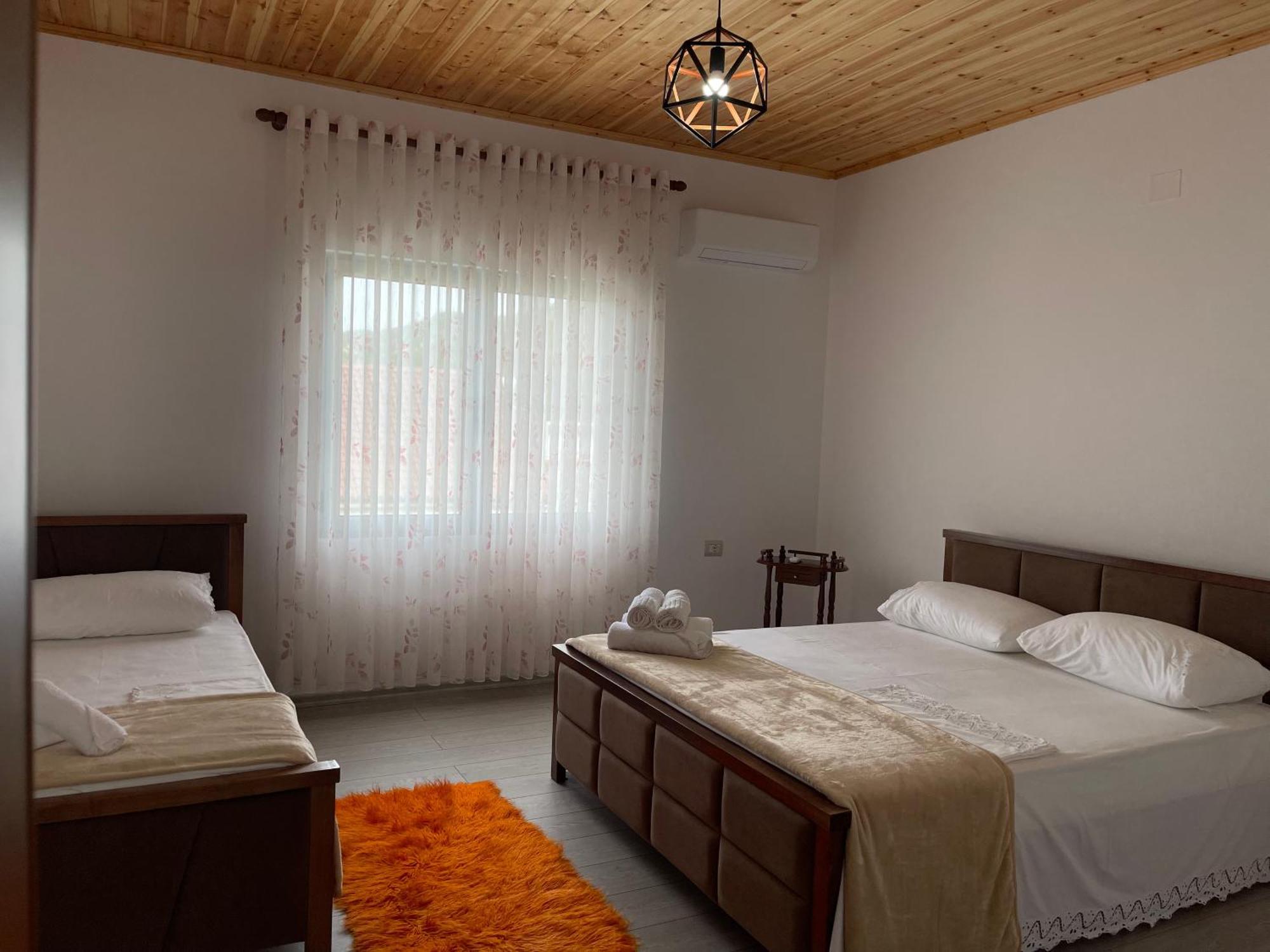 Georgemishel Guest House Berat Dış mekan fotoğraf