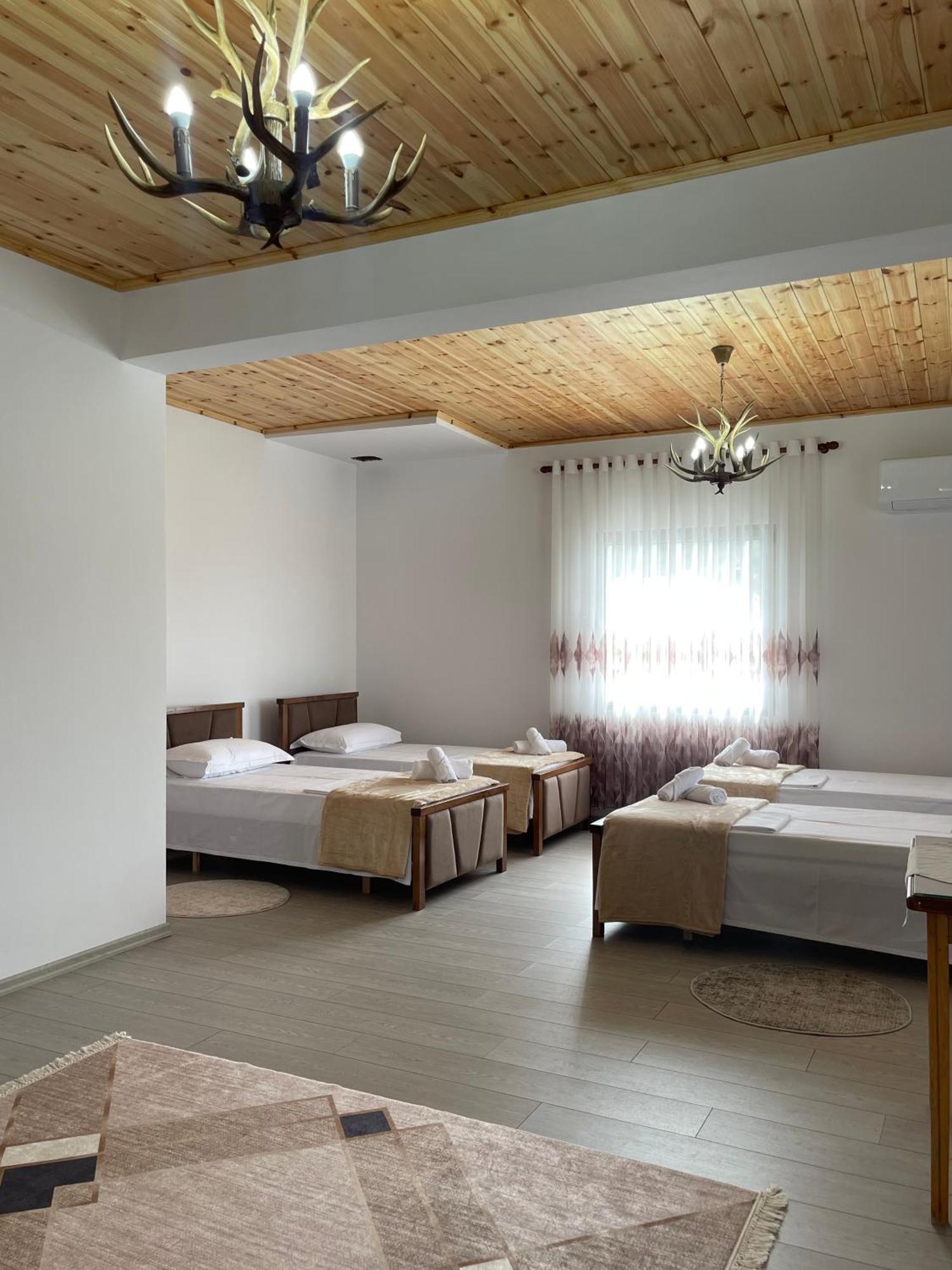 Georgemishel Guest House Berat Dış mekan fotoğraf