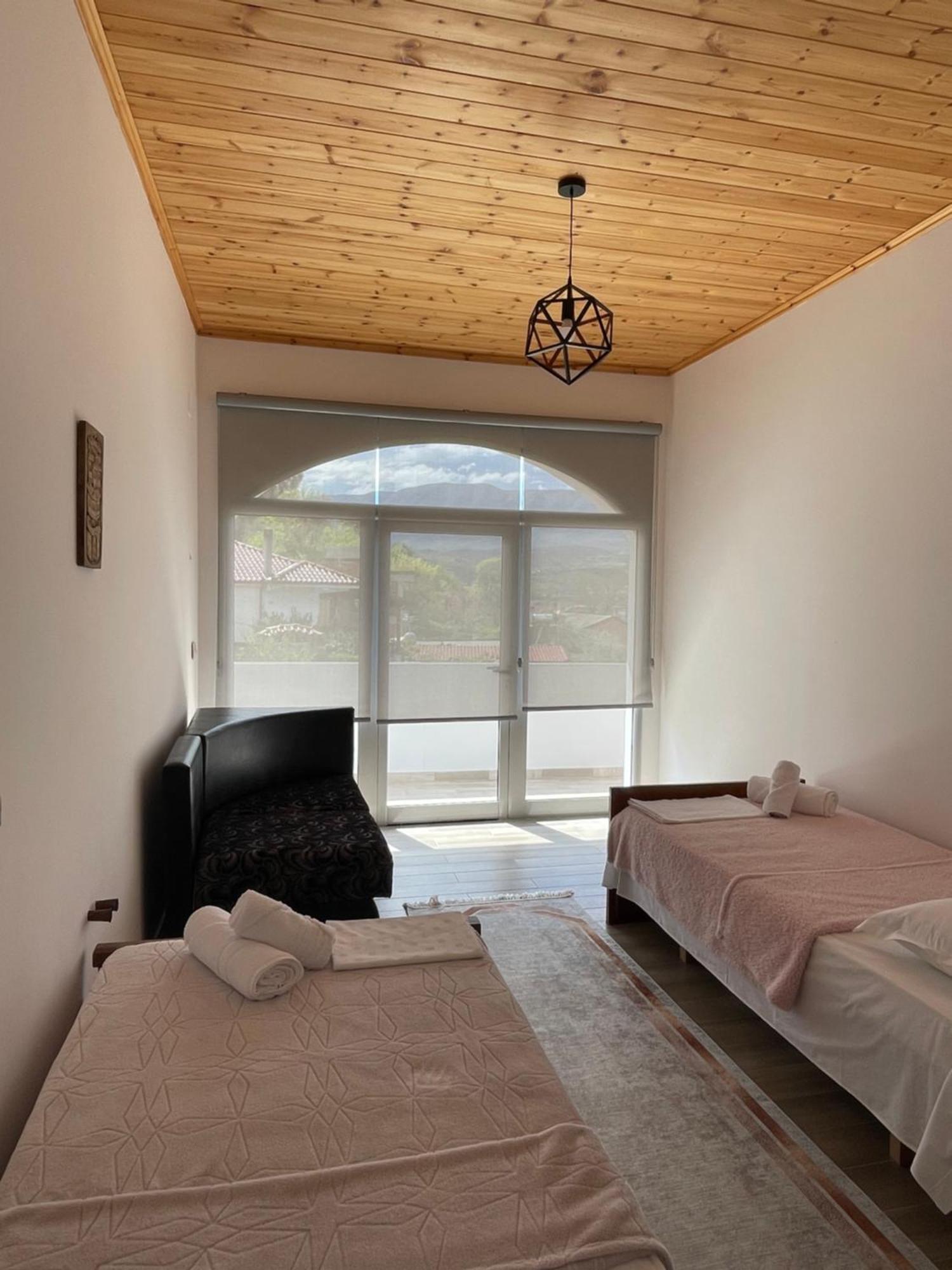 Georgemishel Guest House Berat Dış mekan fotoğraf